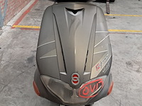 Motorscooter, piaggio, runner fx125 - afbeelding 24 van  35