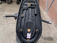 Motorscooter, piaggio, runner fx125 - afbeelding 25 van  35
