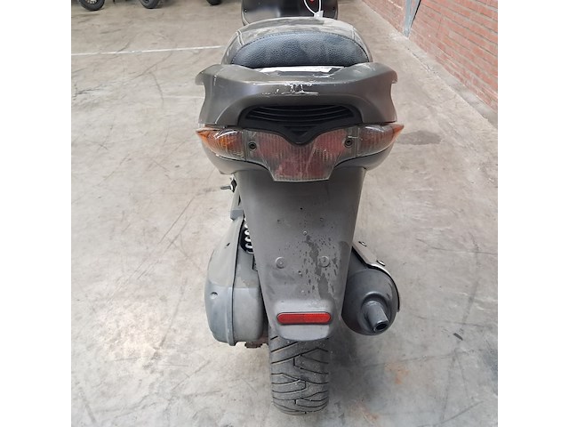 Motorscooter, piaggio, runner fx125 - afbeelding 33 van  35
