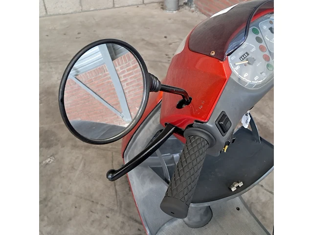 Motorscooter, piaggio, skipper 125, 1996 - afbeelding 11 van  72
