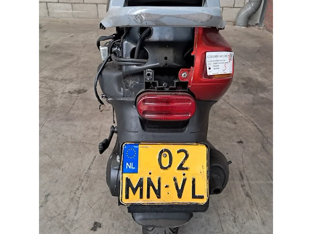 Motorscooter, piaggio, skipper 125, 1996 - afbeelding 16 van  72