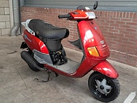 Motorscooter, piaggio, skipper 125, 1996 - afbeelding 32 van  72