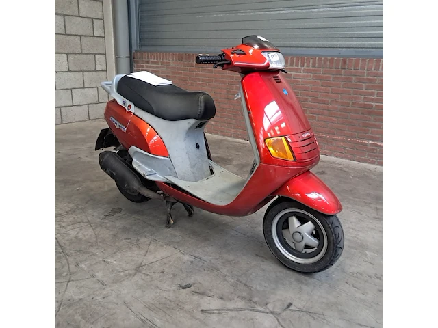 Motorscooter, piaggio, skipper 125 - afbeelding 12 van  46