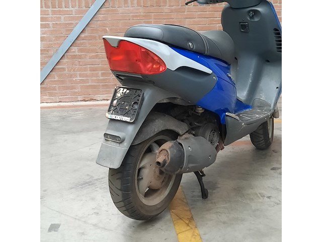 Motorscooter, piaggio, skipper 125 - afbeelding 6 van  25