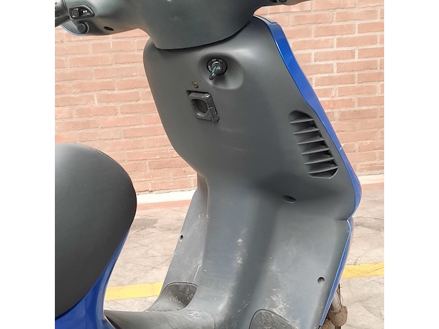 Motorscooter, piaggio, skipper 125 - afbeelding 10 van  25