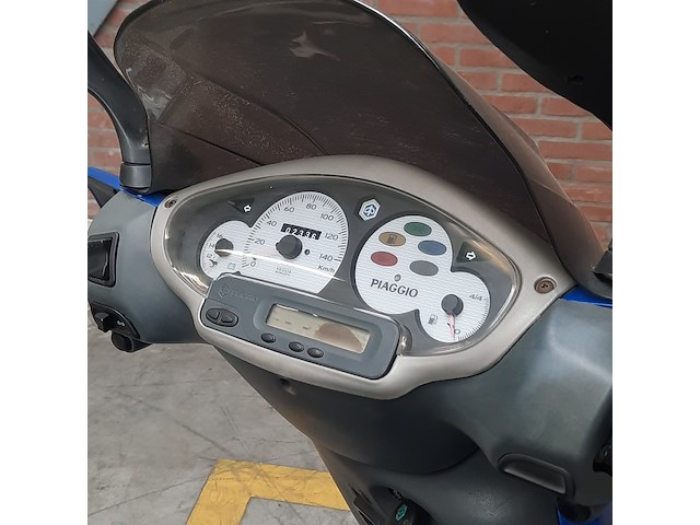 Motorscooter, piaggio, skipper 125 - afbeelding 15 van  25