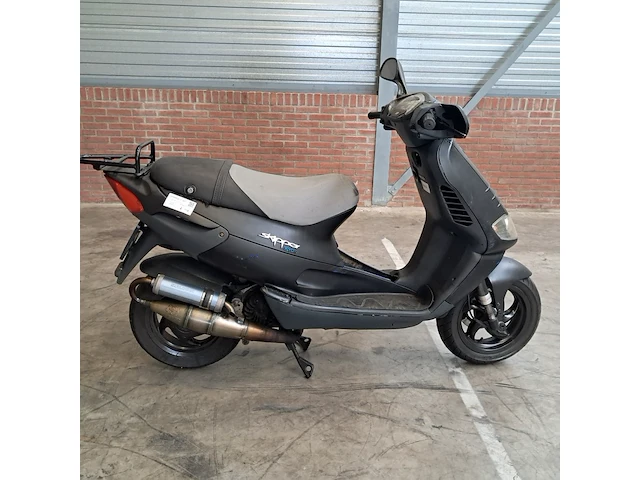 Motorscooter, piaggio, skipper lx 125, 1998 - afbeelding 1 van  56