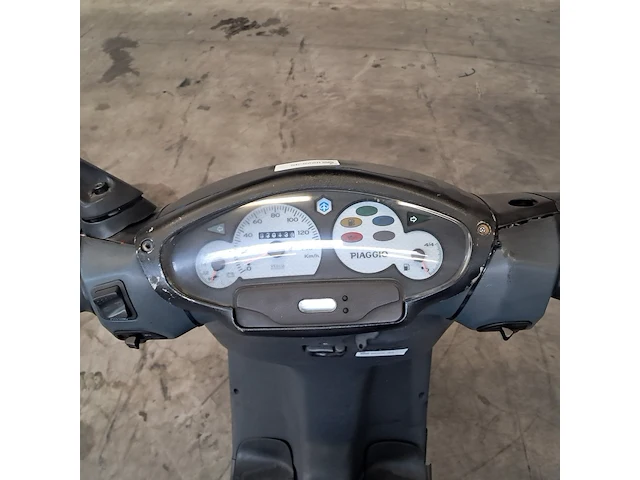Motorscooter, piaggio, skipper lx 125, 1998 - afbeelding 30 van  56