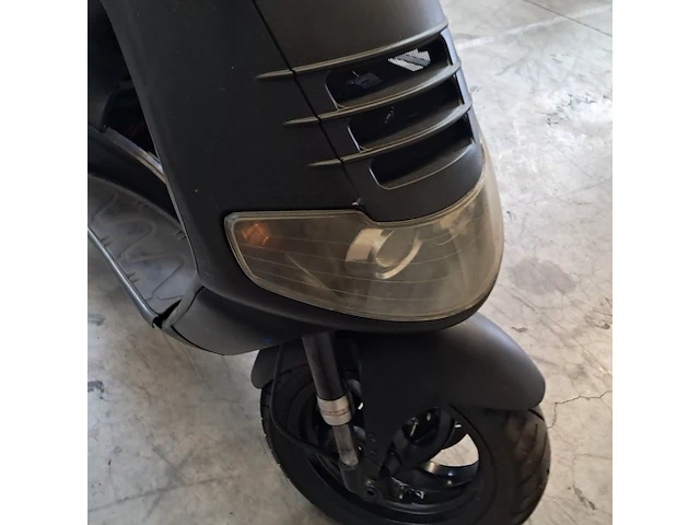 Motorscooter, piaggio, skipper lx 125, 1998 - afbeelding 43 van  56