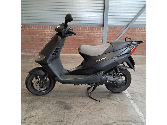 Motorscooter, piaggio, skipper lx 125, 1998 - afbeelding 34 van  56