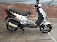 Motorscooter, piaggio, skipper - afbeelding 1 van  54