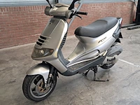 Motorscooter, piaggio, skipper - afbeelding 26 van  54