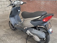 Motorscooter, piaggio, skipper - afbeelding 27 van  54