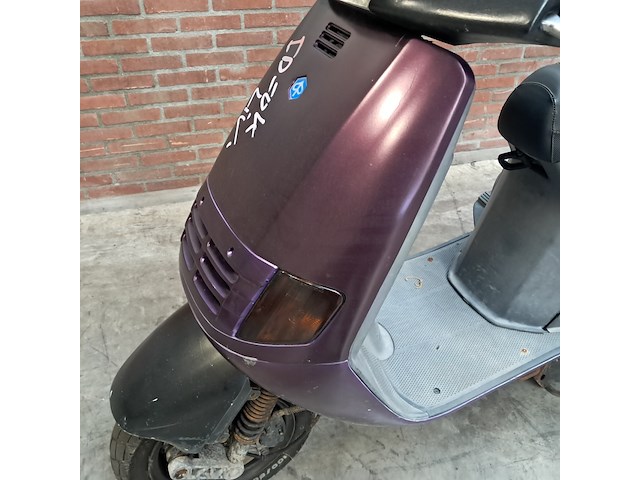 Motorscooter, piaggio, skipper - afbeelding 8 van  34