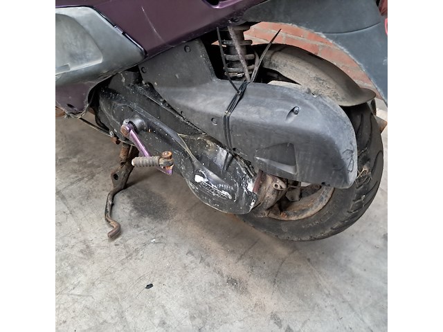 Motorscooter, piaggio, skipper - afbeelding 10 van  34