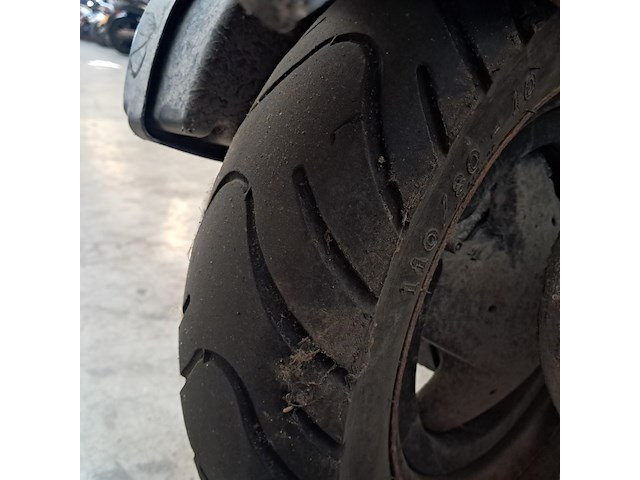 Motorscooter, piaggio, skipper - afbeelding 16 van  34