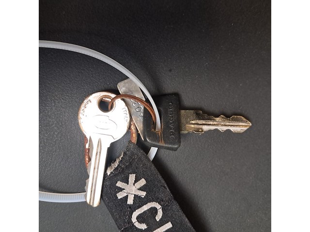 Motorscooter, piaggio, skipper - afbeelding 22 van  34