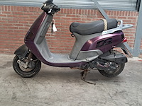 Motorscooter, piaggio, skipper - afbeelding 29 van  34
