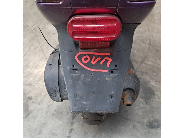 Motorscooter, piaggio, skipper - afbeelding 33 van  34