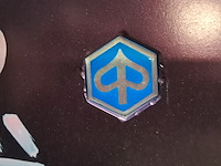 Motorscooter, piaggio, skipper - afbeelding 34 van  34