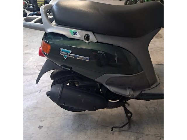 Motorscooter, piaggio, skr 125 - afbeelding 10 van  67