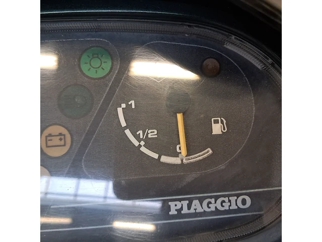 Motorscooter, piaggio, skr 125 - afbeelding 40 van  67