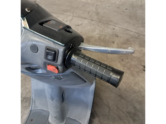 Motorscooter, piaggio, skr 125 - afbeelding 61 van  67