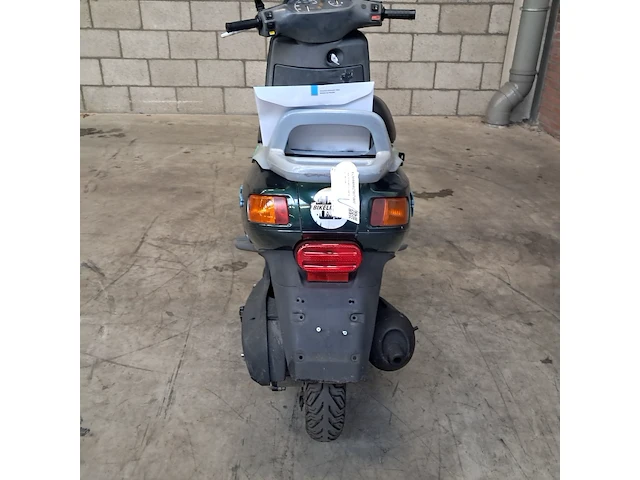 Motorscooter, piaggio, skr 125 - afbeelding 66 van  67