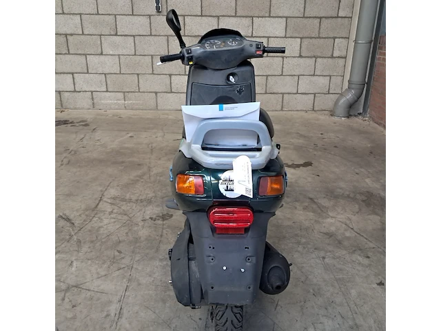 Motorscooter, piaggio, skr 125 - afbeelding 67 van  67