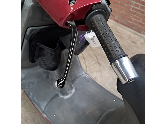 Motorscooter, piaggio, skr 125 - afbeelding 17 van  34