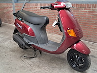 Motorscooter, piaggio, skr 125 - afbeelding 12 van  34