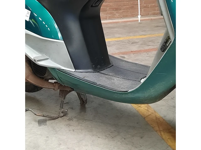 Motorscooter, piaggio, skr125, 1994 - afbeelding 3 van  22
