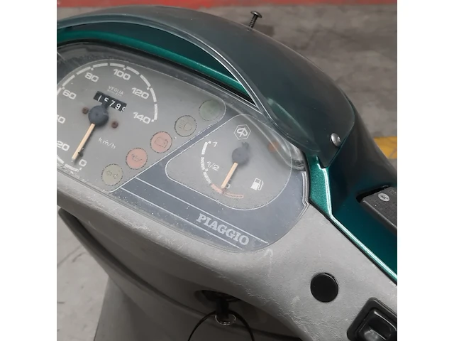 Motorscooter, piaggio, skr125, 1994 - afbeelding 13 van  22