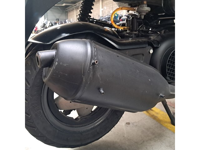 Motorscooter, piaggio, skr125, 2015 - afbeelding 5 van  34