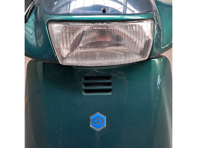 Motorscooter, piaggio, skr125, 2015 - afbeelding 11 van  34