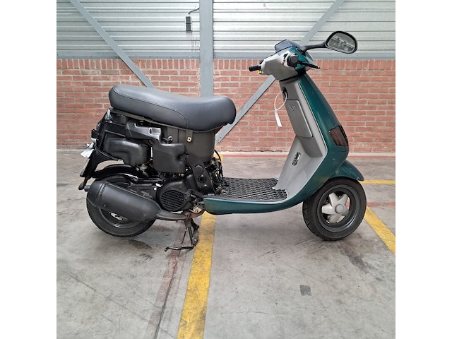 Motorscooter, piaggio, skr125, 2015 - afbeelding 1 van  34