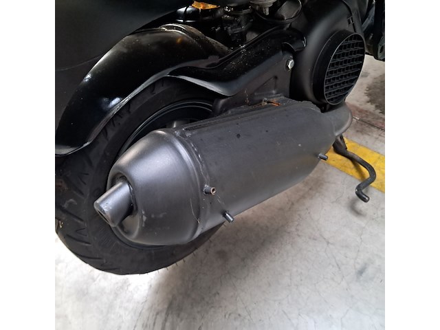 Motorscooter, piaggio, skr125, 2015 - afbeelding 33 van  34