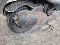 Motorscooter piaggio, skr125, bouwjaar 1994 - afbeelding 18 van  23
