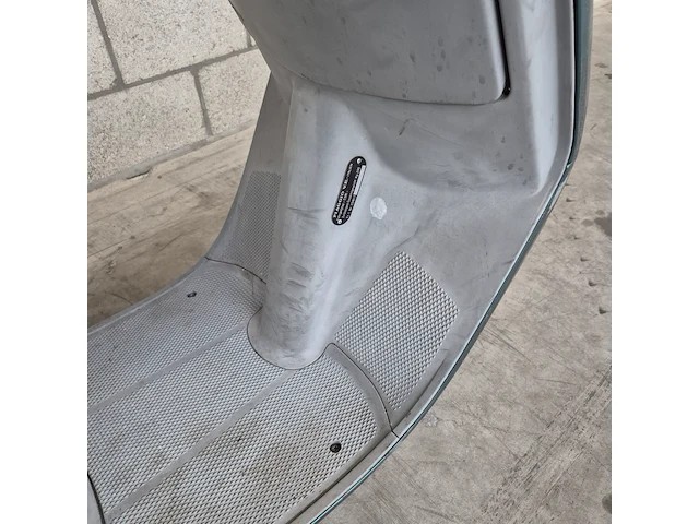 Motorscooter piaggio, skr125, bouwjaar 1995 - afbeelding 3 van  24