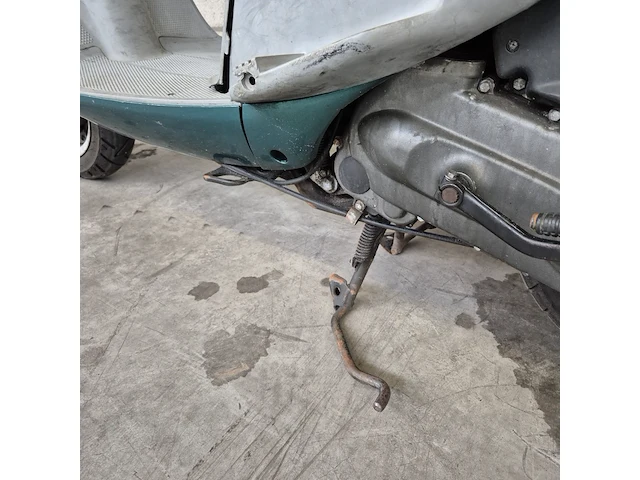 Motorscooter piaggio, skr125, bouwjaar 1995 - afbeelding 14 van  24