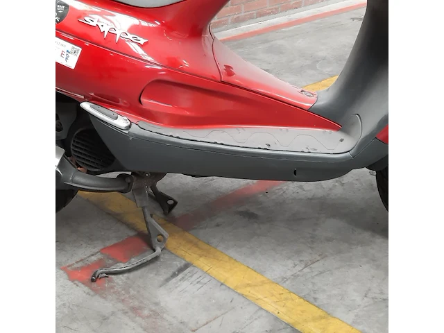 Motorscooter, piaggio, skr125 - afbeelding 5 van  27