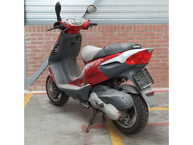 Motorscooter, piaggio, skr125 - afbeelding 10 van  27