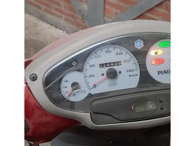 Motorscooter, piaggio, skr125 - afbeelding 15 van  27