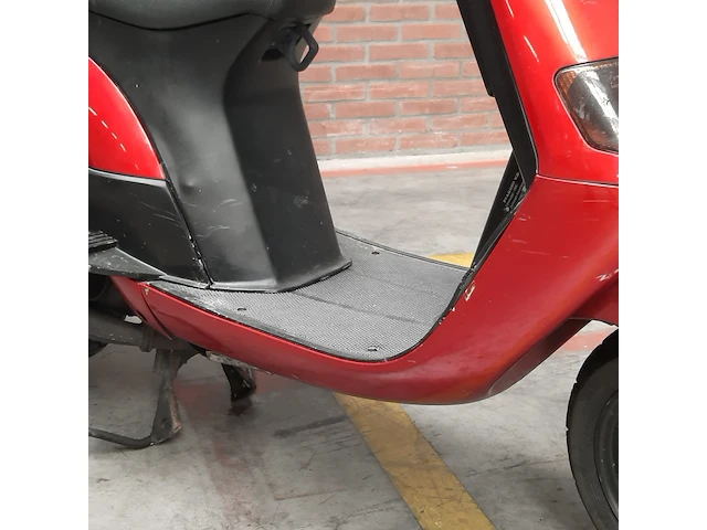 Motorscooter, piaggio, skr125 - afbeelding 3 van  27