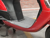Motorscooter, piaggio, skr125 - afbeelding 3 van  27