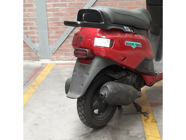 Motorscooter, piaggio, skr125 - afbeelding 7 van  27