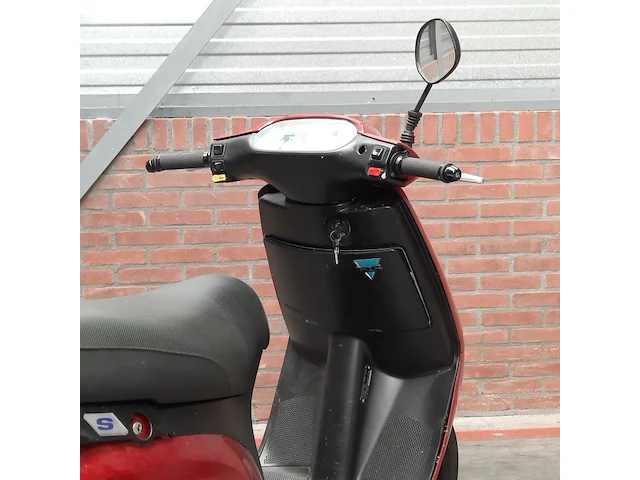 Motorscooter, piaggio, skr125 - afbeelding 8 van  27
