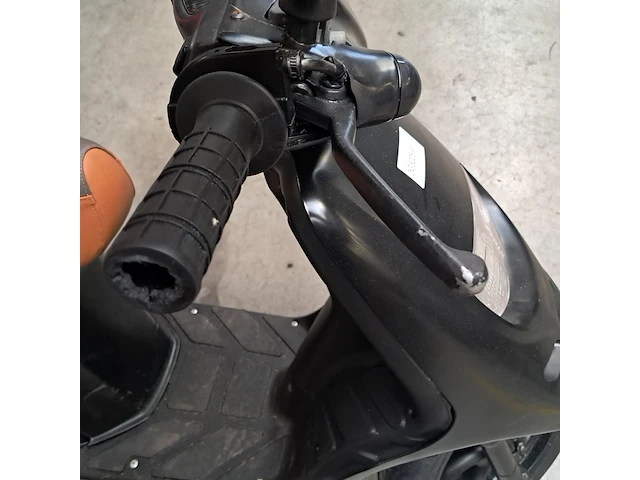 Motorscooter, piaggio, tph 125, 1996 - afbeelding 3 van  30