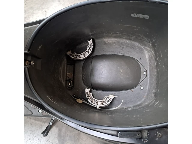 Motorscooter, piaggio, tph 125, 1996 - afbeelding 21 van  30
