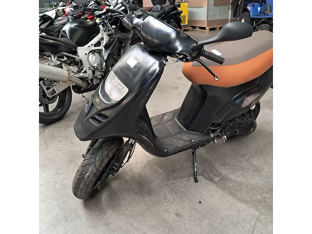 Motorscooter, piaggio, tph 125, 1996 - afbeelding 27 van  30